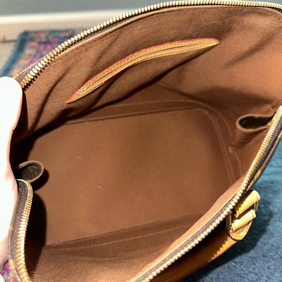 Louis Vuitton Alma PM - Picture 15 of 16